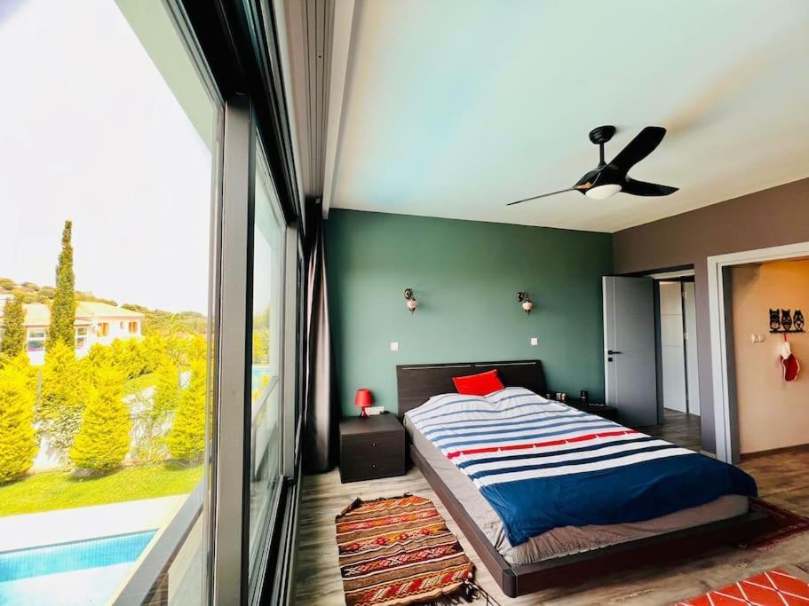 Karmi'De Rueya Gibi Tatil Villa ไคริเนีย ภายนอก รูปภาพ